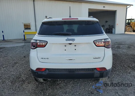 2024 Jeep Compass Latitude из США, поврежденный, VIN 3C4NJDBN1RT124359